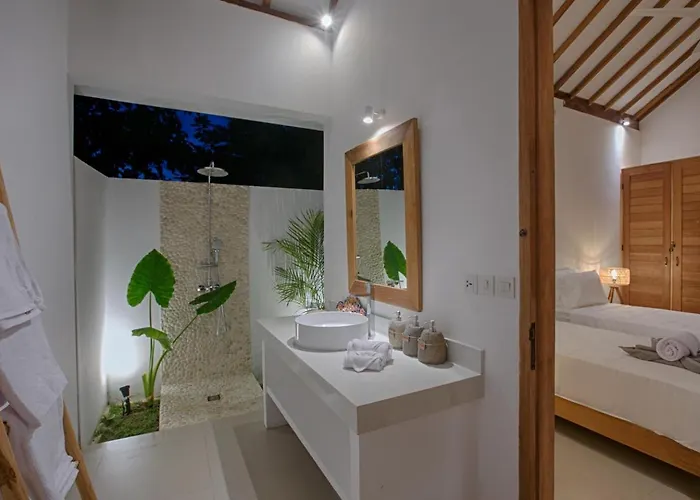 Ananda - Tropical 3bdrs - Pool, Lounge & Open Dining Villa Uluwatu (Bali)