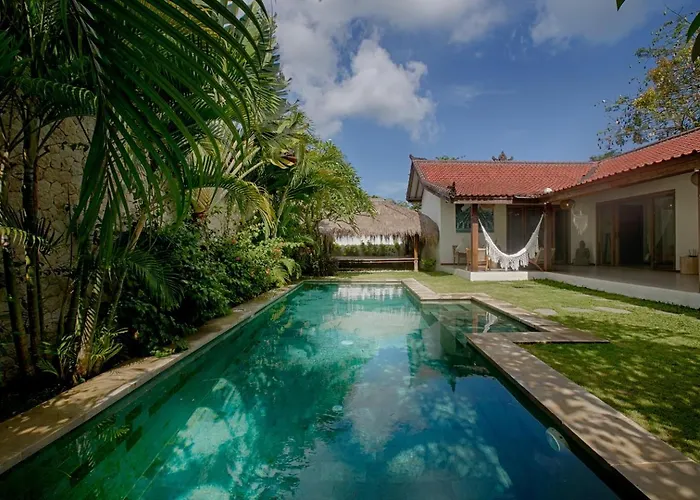Ananda - Tropical 3bdrs - Pool, Lounge & Open Dining Villa *
