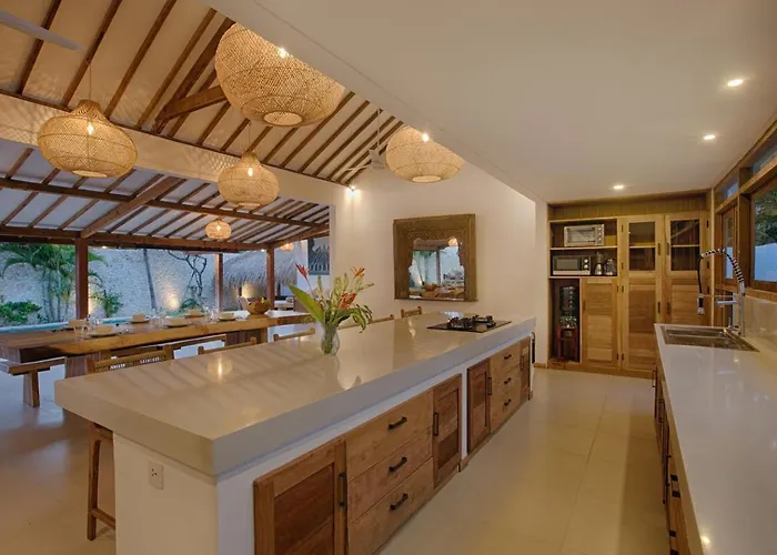 Ananda - Tropical 3bdrs - Pool, Lounge & Open Dining Villa Uluwatu (Bali)