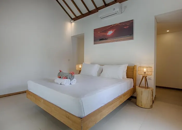 Villa Ananda - Tropical 3bdrs - Pool, Lounge & Open Dining
